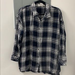 Plus size women’s plaid blouse